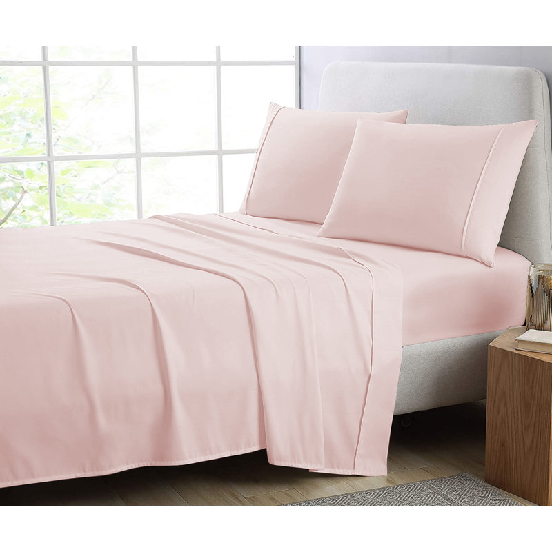 Eider & Ivory™ Aadi 160 Thread Count 100 Cotton Flannel Fitted Sheet